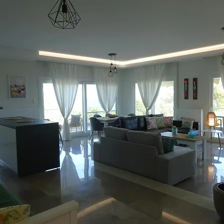 Palio Seaside Escape Apartment *